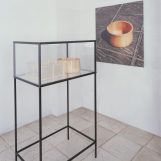 vitrina madera acabada